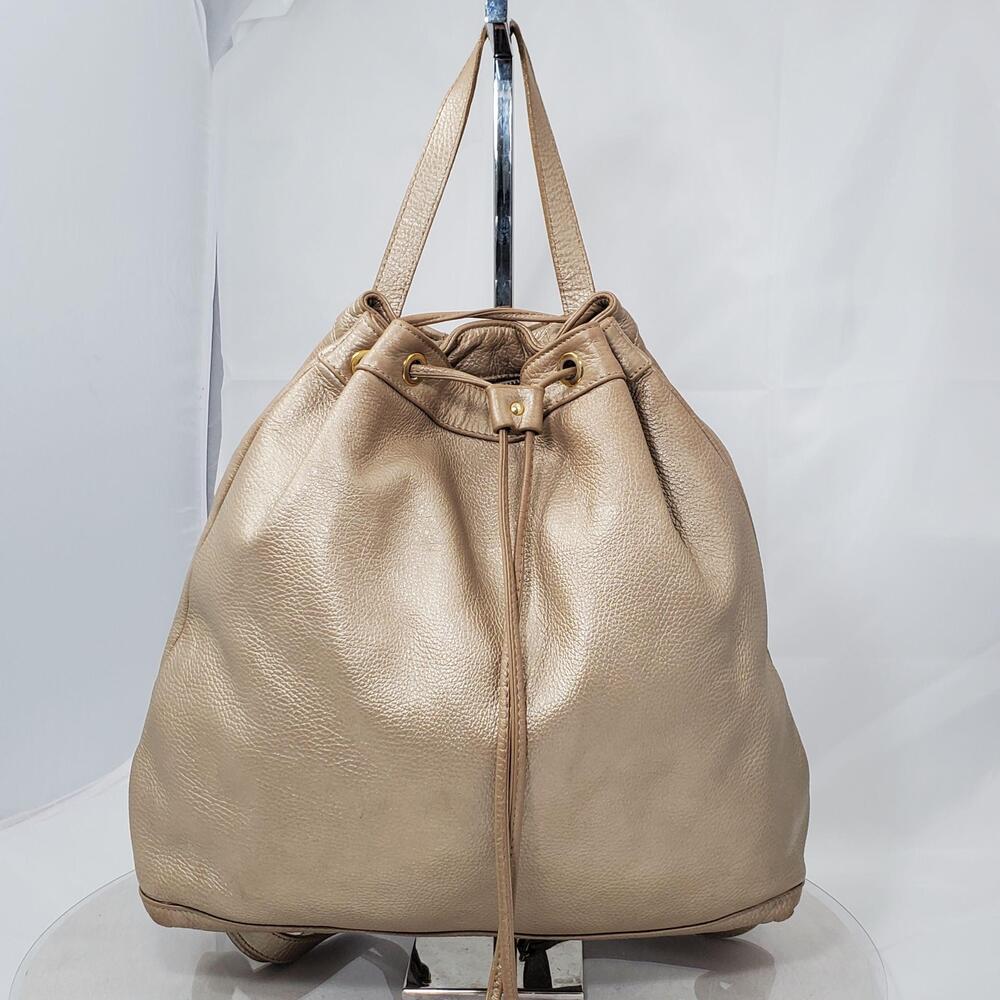 Alberta Di Canio Pebbled Italian Leather Drawstring Backpack Bag Large Gold